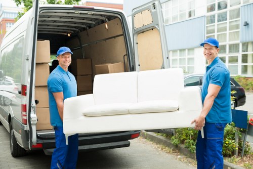 Local moving truck service for residential moves in Pimlico