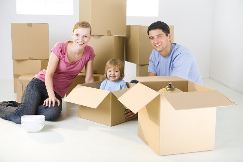 Local removals support for homes and flats in Pimlico